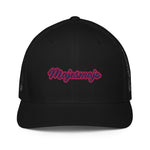 Gorra trucker con malla trasera"majesmajo"