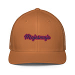 Gorra trucker con malla trasera"majesmajo"