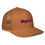 Gorra trucker con malla trasera"majesmajo"