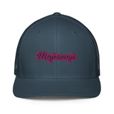 Gorra trucker con malla trasera"majesmajo"