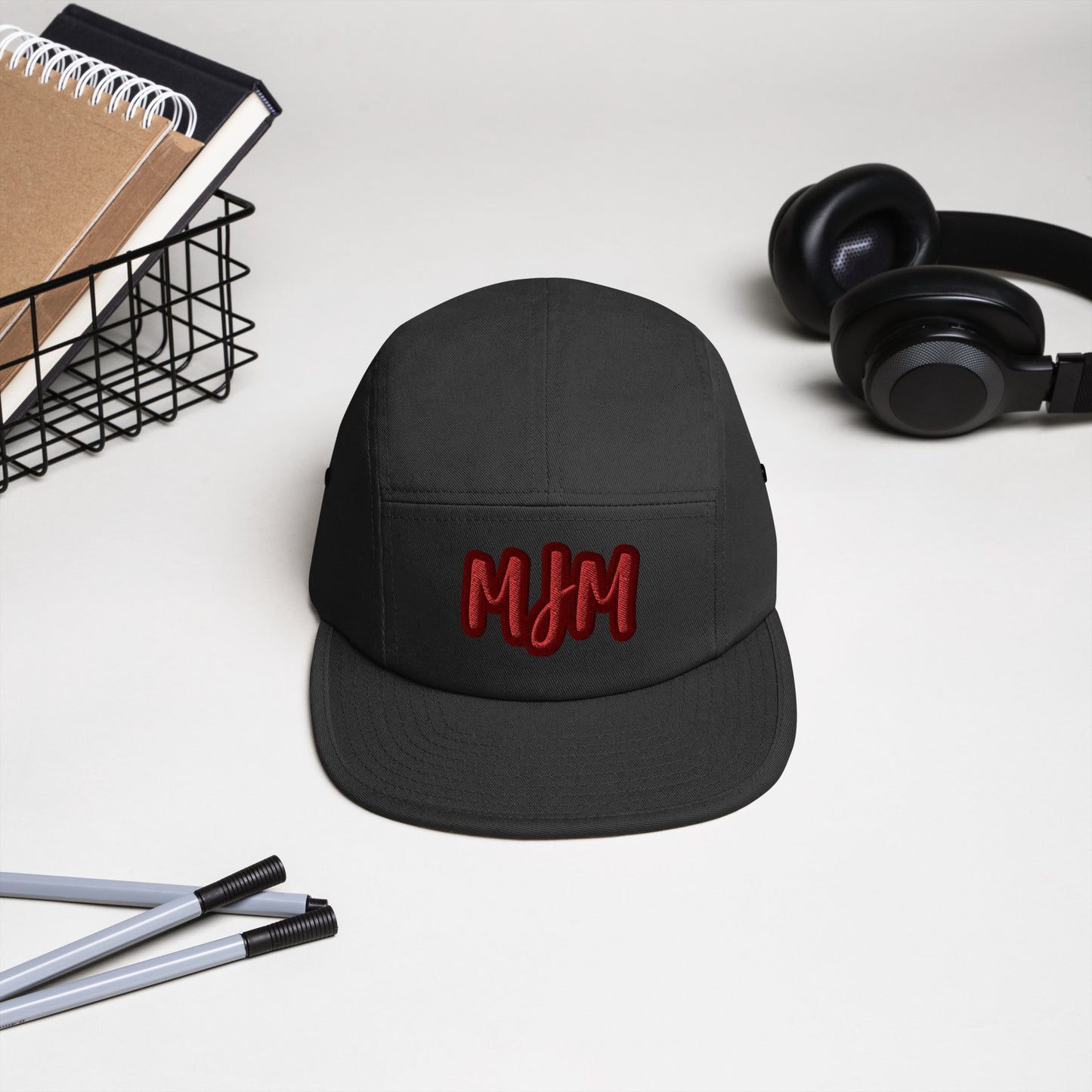 Gorra de cinco paneles"MJM"