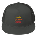 Gorra tipo trucker"Smile Sparkle Shine"