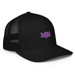 Gorra trucker con malla trasera"MJM"