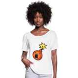 Flowy Women’s T-Shirt by Bella + Canvas "Bomb" - blanco