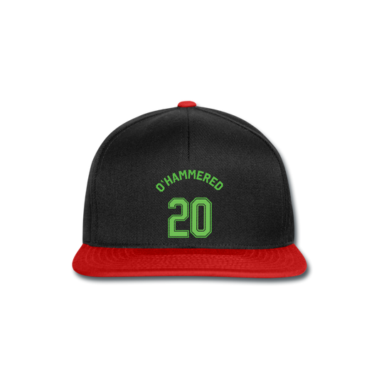 Gorra Snapback"St patty trikot" - black/red