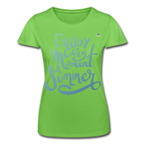 Camiseta de Fruit of the Loom"enjoy every moment of summer" - light green