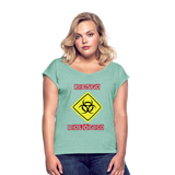 Camiseta con manga enrollada mujer"riesgo biologico" - heather mint