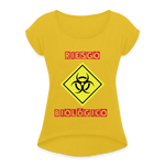 Camiseta con manga enrollada mujer"riesgo biologico" - mustard yellow